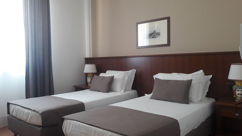 Imagen de la habitación del Hotel Al Balhara Resort and Spa. Foto 9