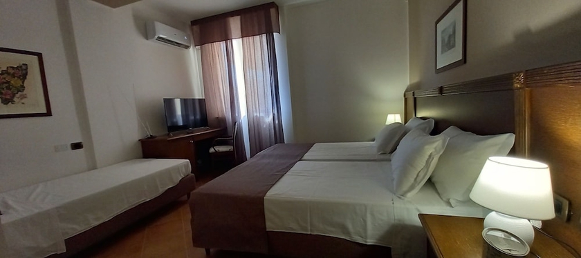 Imagen de la habitación del Hotel Al Balhara Resort and Spa. Foto 12