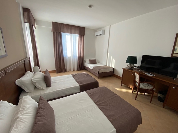 Imagen de la habitación del Hotel Al Balhara Resort and Spa. Foto 13