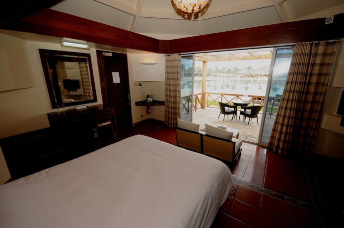 Imagen de la habitación del Hotel Al Bander and Resort. Foto 4