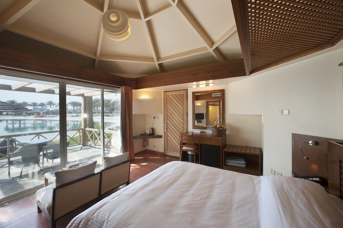 Imagen de la habitación del Hotel Al Bander and Resort. Foto 14