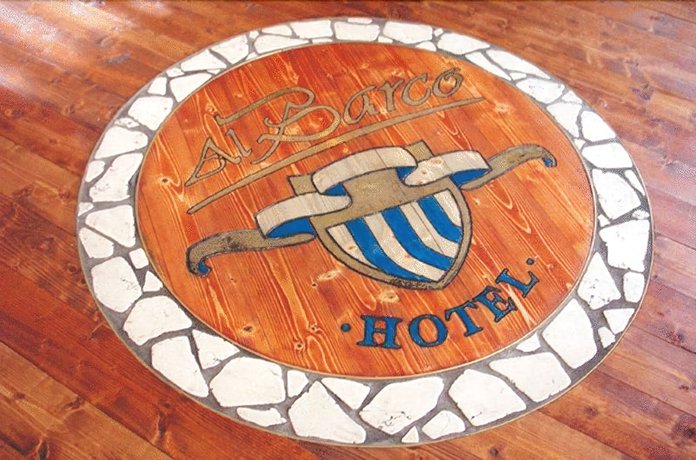 Imagen de los interiores del Hotel Al Barco. Foto 13