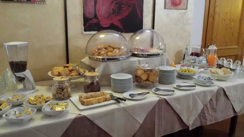 Imagen del bar/restaurante del Hotel Al Barco. Foto 4
