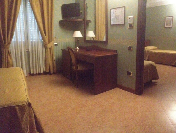Imagen de la habitación del Hotel Al Boschetto. Foto 15