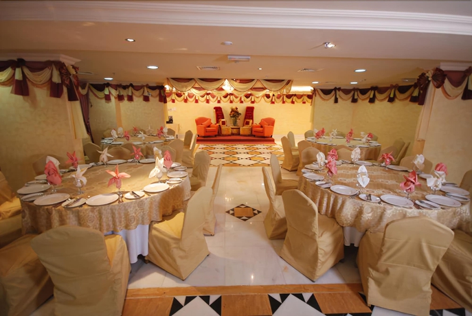 Imagen de los interiores del Hotel Al Bustan, Sharjah. Foto 14