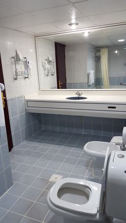 Imagen de la habitación del Hotel Al Bustans Flats. Foto 7