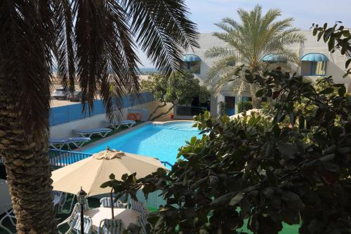 Imagen de la habitación del Hotel Al CORNICHE HOTEL. Foto 16