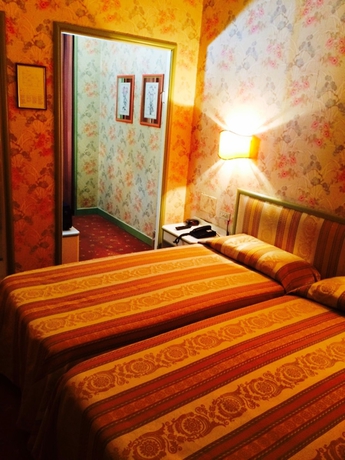 Imagen de la habitación del Hotel Al Camin. Foto 3