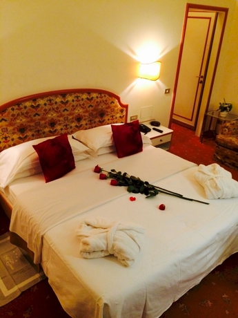 Imagen de la habitación del Hotel Al Camin. Foto 6