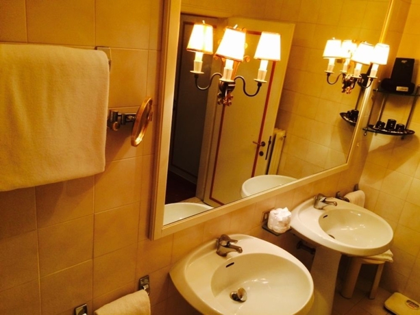 Imagen de la habitación del Hotel Al Camin. Foto 9