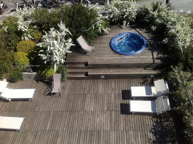 Imagen de la piscina del Hotel Al Caminetto, Torbole Sul Garda. Foto 11