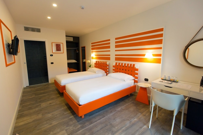 Imagen de la habitación del Hotel Al Campanile Aparthotel & Suite. Foto 4