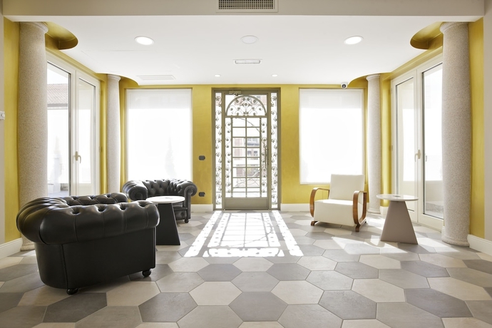 Imagen de los interiores del Hotel Al Campanile Aparthotel & Suite. Foto 15