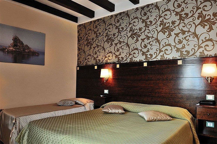 Imagen de la habitación del Hotel Al Casaletto. Foto 7