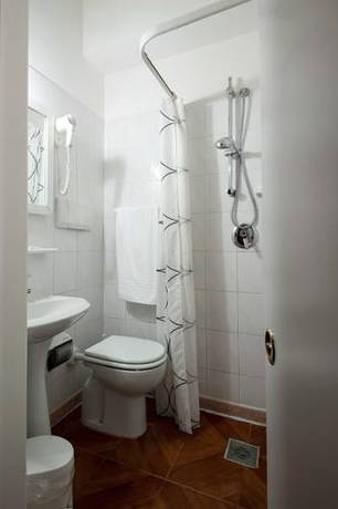 Imagen de la habitación del Hotel Al Castello, Bassano Del Grappa. Foto 7