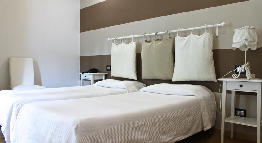 Imagen general del Hotel Al Castello, Gavi. Foto 4
