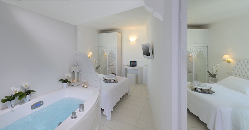 Imagen de la habitación del Hotel Al Cavallino Bianco, Riccione. Foto 15
