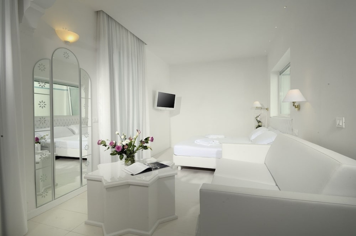 Imagen de la habitación del Hotel Al Cavallino Bianco, Riccione. Foto 16