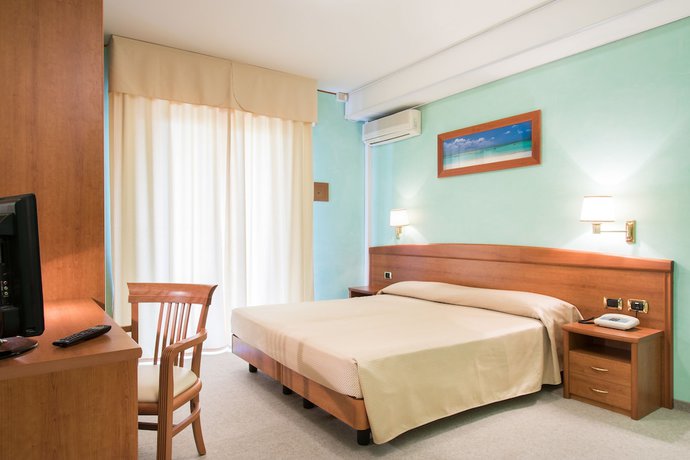 Imagen de la habitación del Hotel Al Cigno. Foto 13