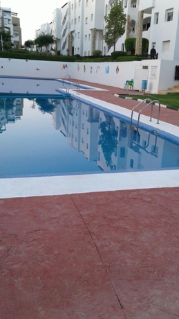 Imagen de la piscina del Hotel Al Cudia Smir Beach Resort. Foto 12