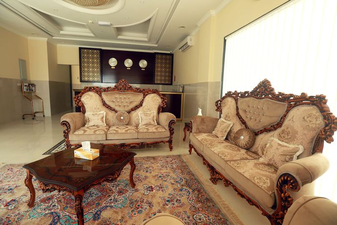Imagen del bar/restaurante del Hotel Al Dhiyafa Palace Apartment. Foto 4