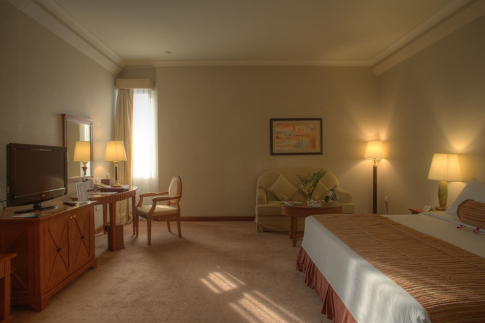 Imagen de la habitación del Hotel Al Diar Capital. Foto 2