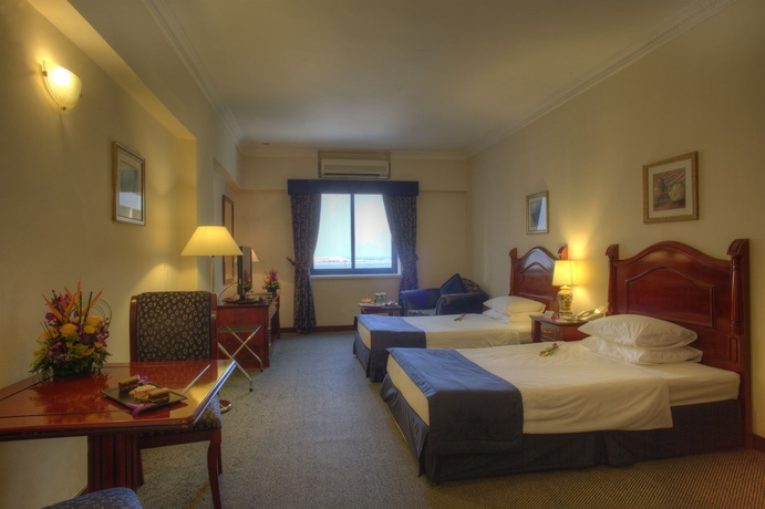 Imagen de la habitación del Hotel Al Diar Mina. Foto 7