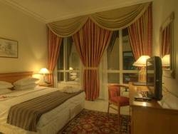 Imagen de la habitación del Hotel Al Diar Palm Suites. Foto 7