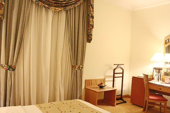 Imagen de la habitación del Hotel Al Diar Siji. Foto 4