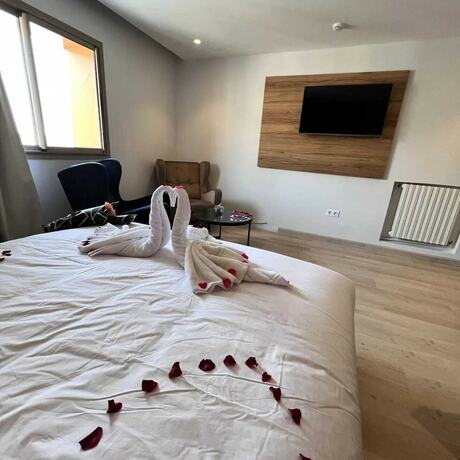 Imagen de la habitación del Hotel Al Fajr, Oujda. Foto 13
