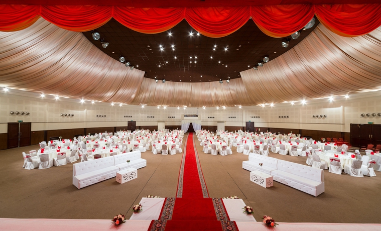 Imagen de los interiores del Hotel Al Falaj. Foto 8