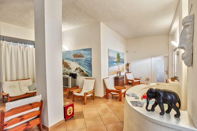 Imagen general del Hotel Al Faro, San Teodoro . Foto 1
