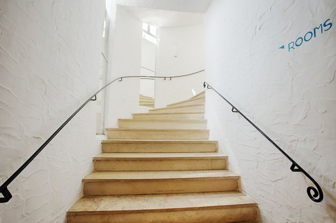 Imagen de los interiores del Hotel Al Faro, San Teodoro . Foto 18