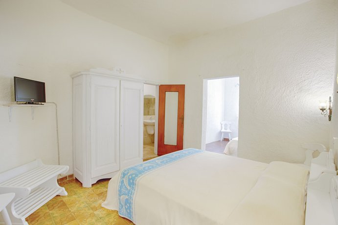 Imagen de la habitación del Hotel Al Faro, San Teodoro . Foto 7