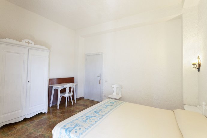 Imagen de la habitación del Hotel Al Faro, San Teodoro . Foto 15