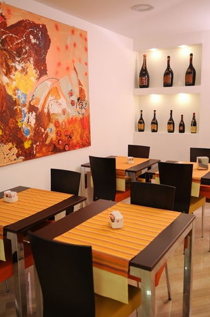 Imagen del bar/restaurante del Hotel Al Fogher. Foto 4