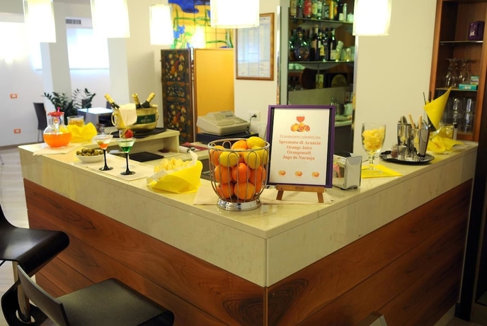 Imagen del bar/restaurante del Hotel Al Fogher. Foto 6