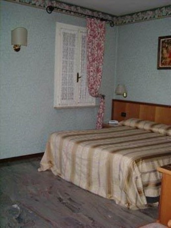 Imagen de la habitación del Hotel Al Gabbiano, Ponte di Piave. Foto 10