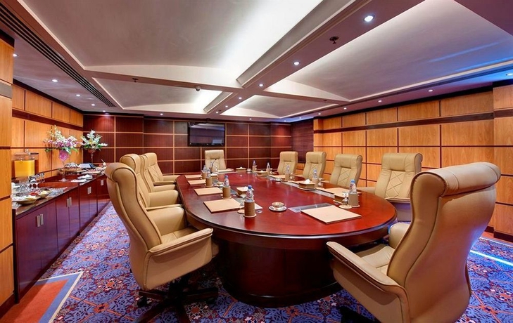 Imagen de los interiores del Hotel Al Gosaibi. Foto 4