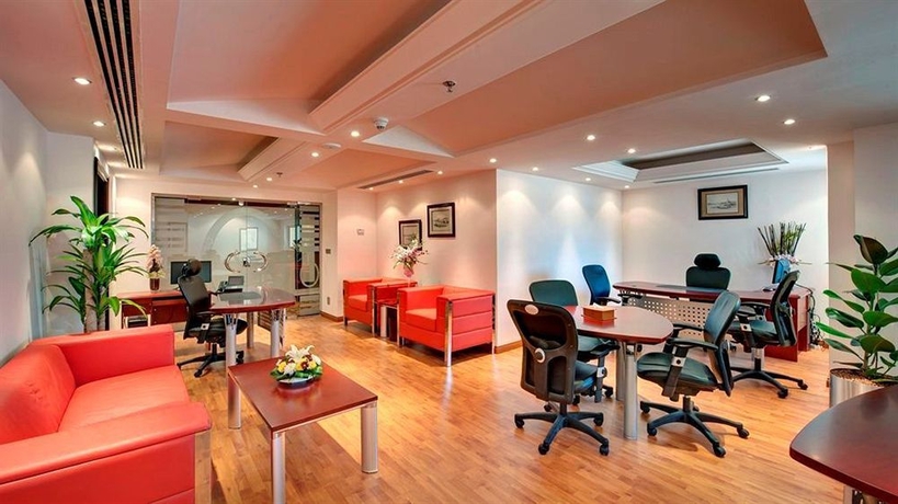 Imagen de los interiores del Hotel Al Gosaibi. Foto 5