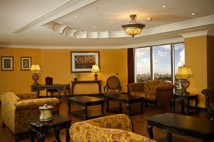 Imagen de los interiores del Hotel Al Habtoor Grand. Foto 15