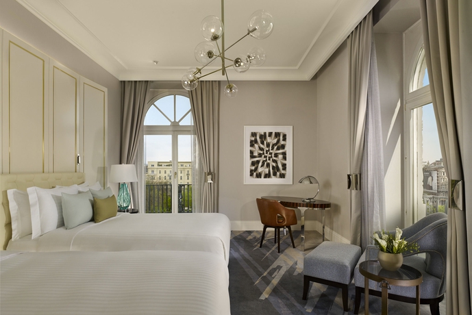 Imagen de la habitación del Hotel Al Habtoor Palace Budapest. Foto 8