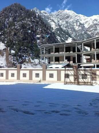 Imagen general del Hotel Al Hafiz Resorts Naran. Foto 3
