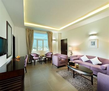 Imagen del bar/restaurante del Hotel Al Hail Waves Managed By Centara. Foto 4