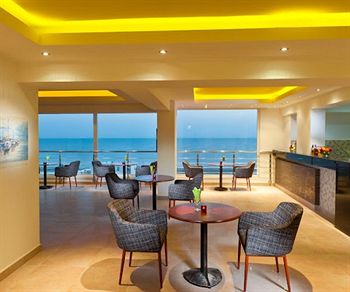 Imagen de la habitación del Hotel Al Hail Waves Managed By Centara. Foto 7