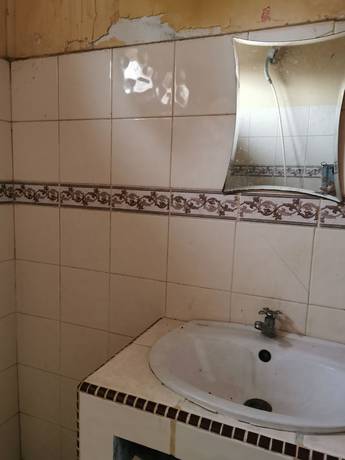 Imagen de la habitación del Hotel Al Hakim Syariah. Foto 11