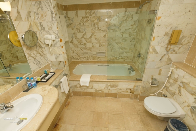 Imagen de la habitación del Hotel Al Hamra Jeddah. Foto 12