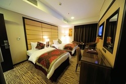 Imagen de la habitación del Hotel Al Hamra Sharjah. Foto 5