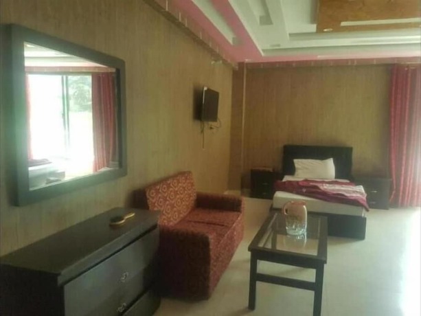 Imagen de la habitación del Hotel Al Hamrah. Foto 19