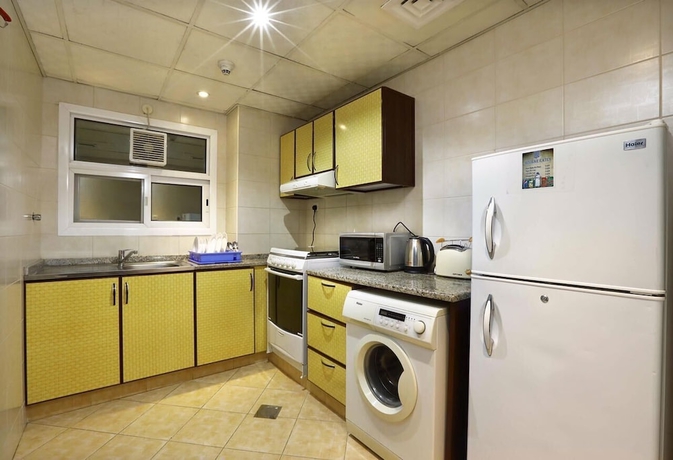 Imagen de la habitación del Hotel Al Hayat Suites. Foto 3